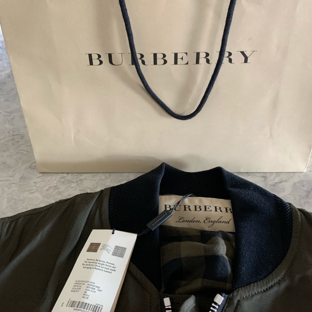 Burberry jacket size 46 US 💯Authentic